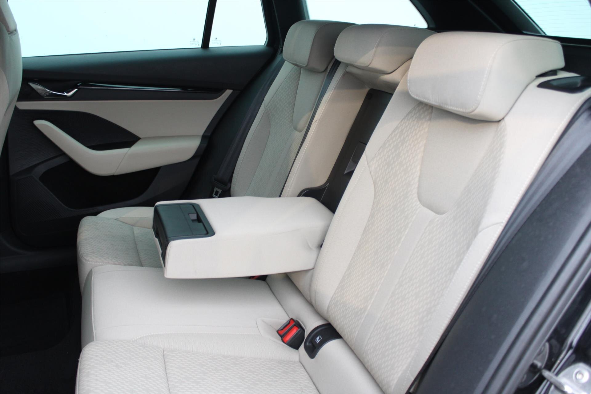 Škoda Octavia Kombi 1,5 l 96 kw