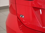 Volkswagen Golf Kombi 2,0 l 221 kw