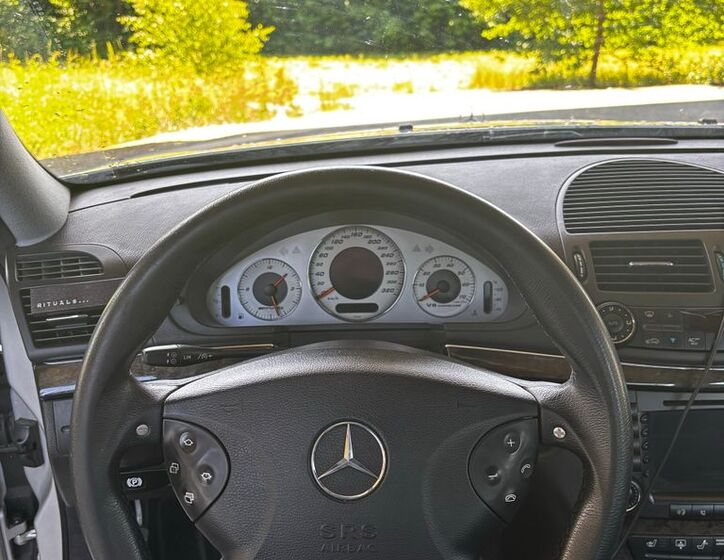 Mercedes-Benz Třídy E 10