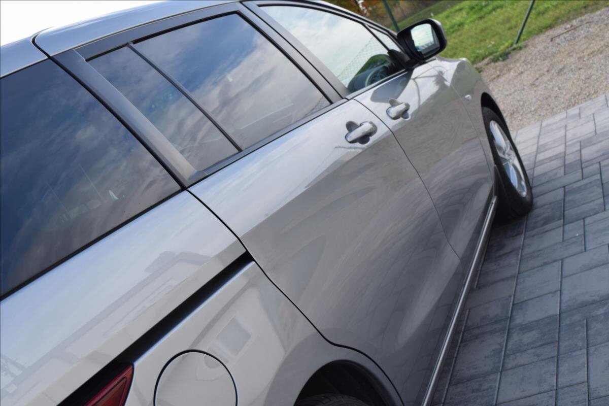 Mazda 5 Kombi 1,8 l 85 kw