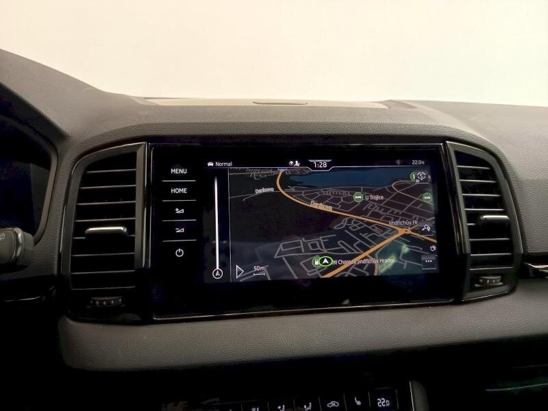 Škoda Karoq SUV / Terénní 1,5 l 110 kw