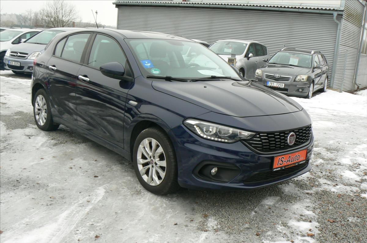Fiat Tipo Hatchback 1,2 l 70 kw