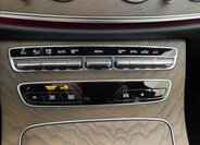 Mercedes-Benz Třídy E 19