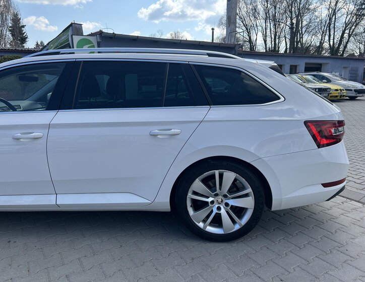 Škoda Superb Kombi 2,0 l 110 kw