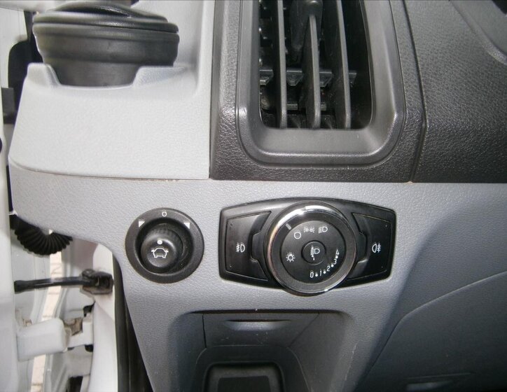 Ford Transit Sklápěč 2,2 l 92 kw