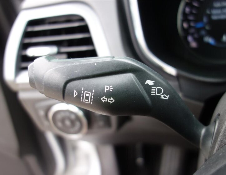 Ford Mondeo Kombi 2,0 l 110 kw