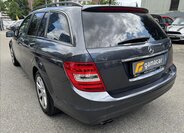 Mercedes-Benz Třídy C Kombi 2,1 l 88 kw