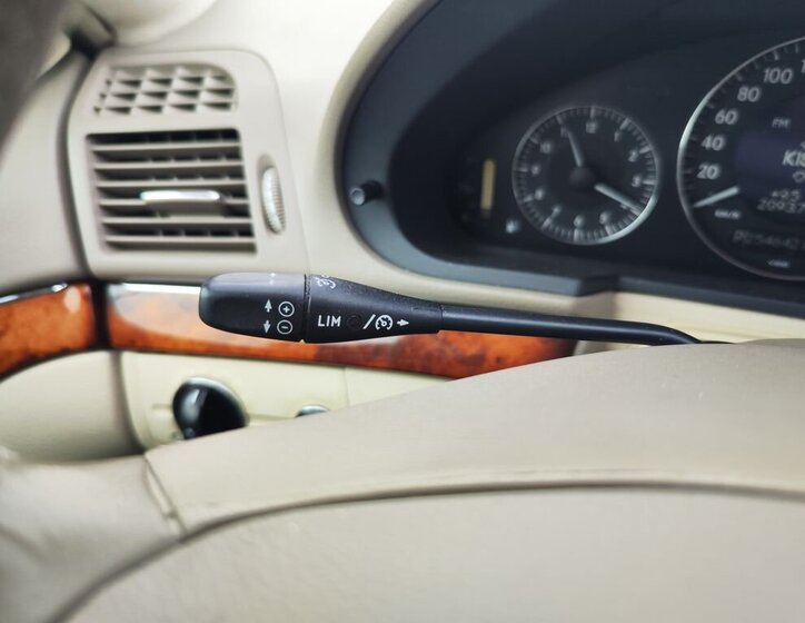 Mercedes-Benz Třídy E Sedan 2,7 l 130 kw