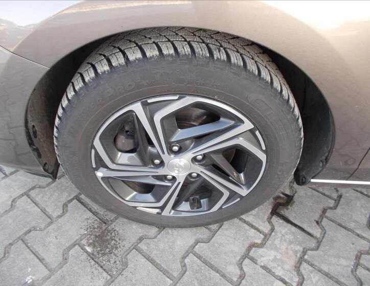 Hyundai i30 Kombi 998,0 88 kw