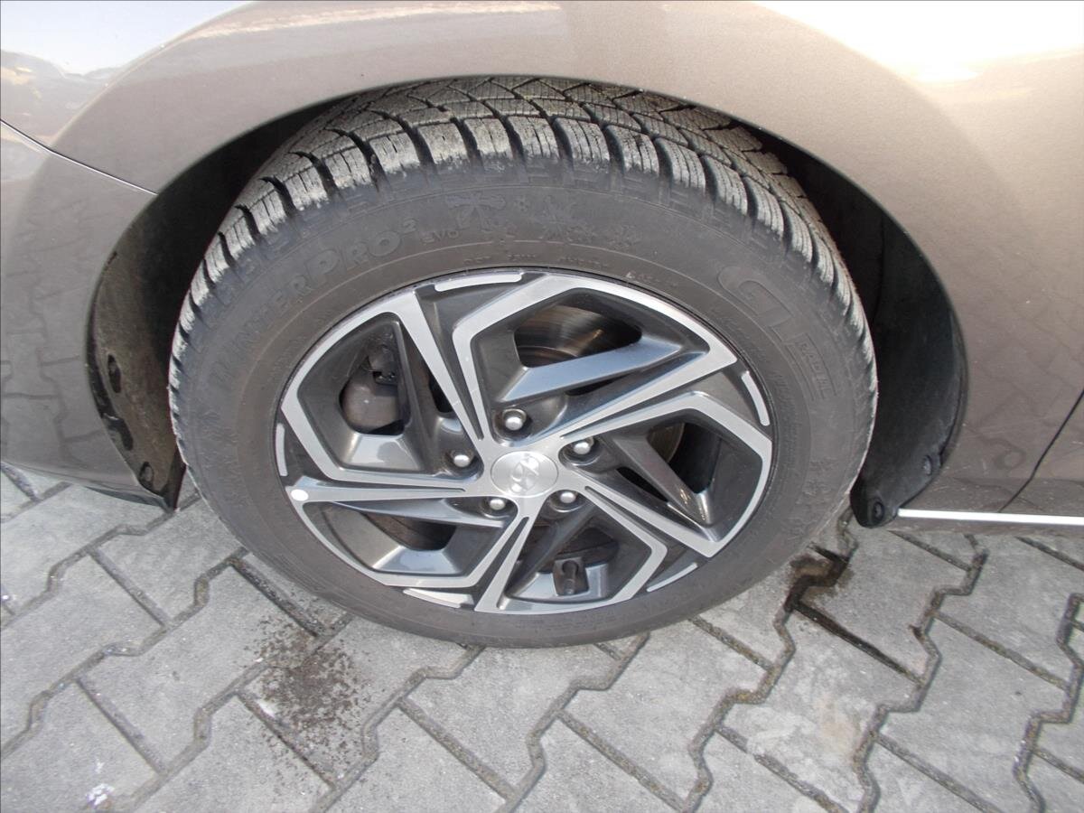 Hyundai i30 Kombi 998,0 88 kw