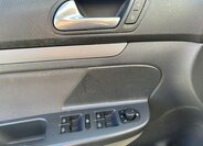 Volkswagen Golf Kombi 1,6 l 75 kw