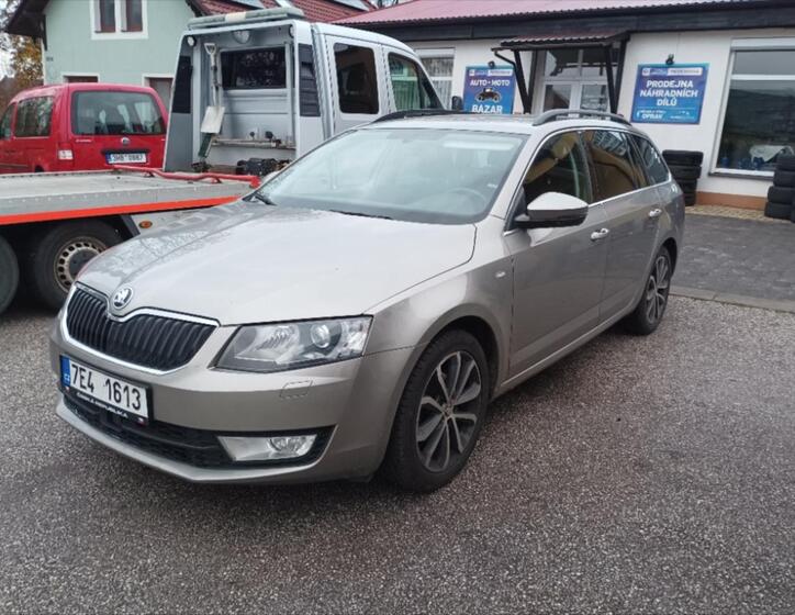 Škoda Octavia 1