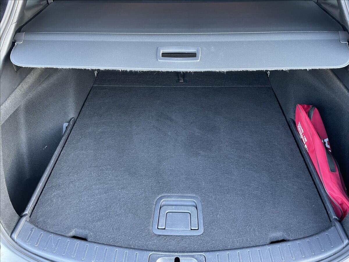 Suzuki Swace Kombi 1,8 l 72 kw