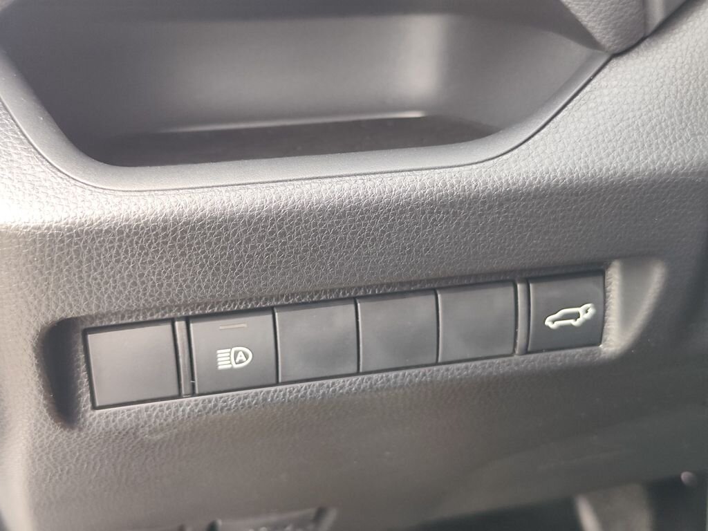 Toyota RAV4 SUV / Terénní 2,0 l 129 kw