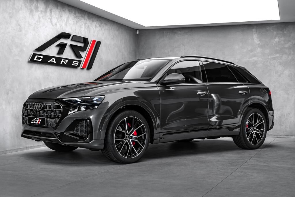 Audi Q8 SUV / Terénní 3,0 l 210 kw