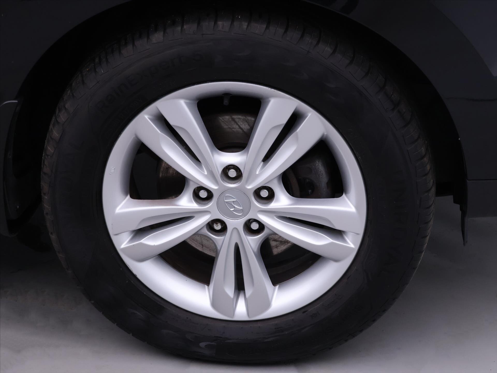 Hyundai ix35 SUV / Terénní 1,7 l 85 kw