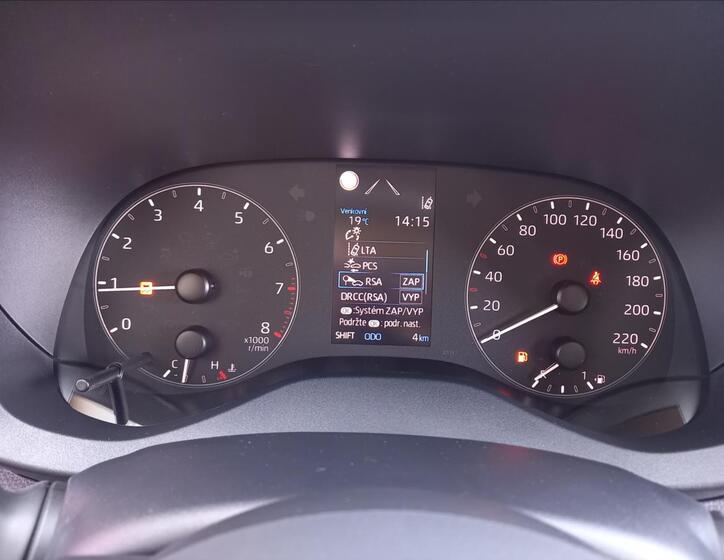 Toyota Yaris Hatchback 1,5 l 85 kw