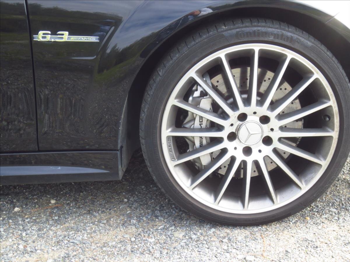 Mercedes-Benz Třídy C Kombi 6,2 l 336 kw