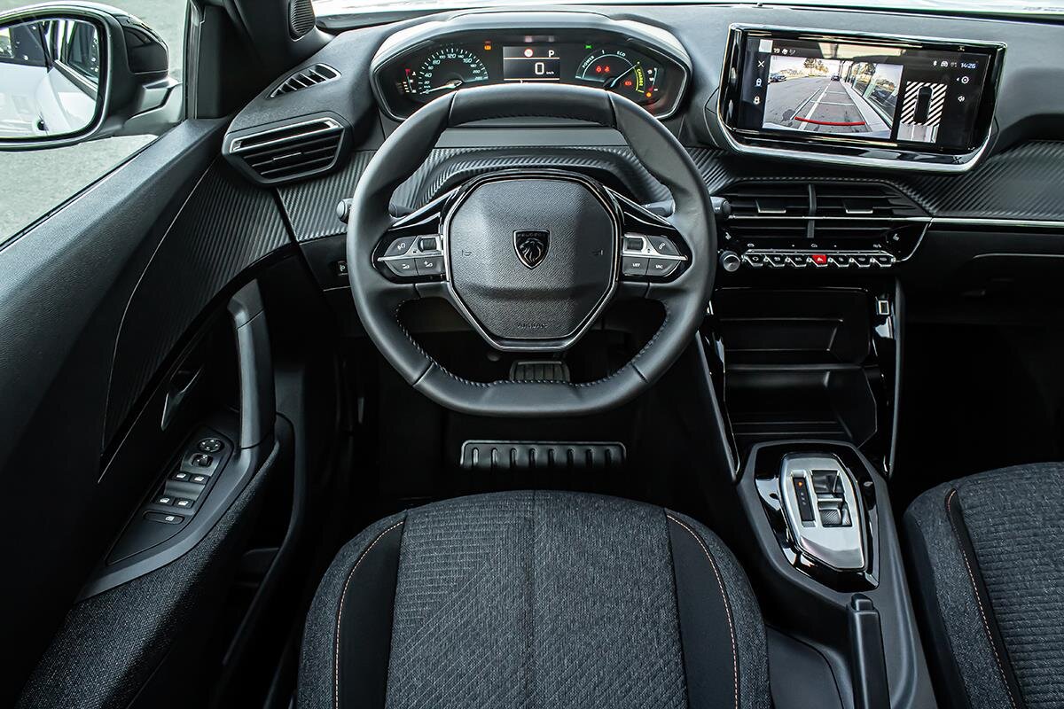 Peugeot 2008 SUV / Terénní 1,2 l 81 kw