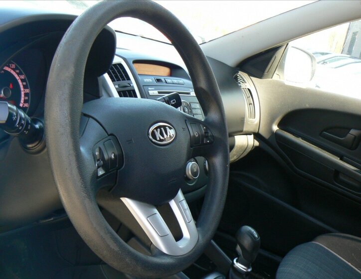 KIA Ceed Kombi 1,4 l 77 kw