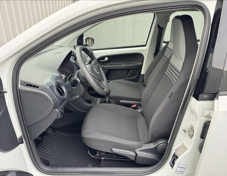 Volkswagen up! Hatchback 999,0 50 kw