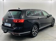 Volkswagen Passat 2