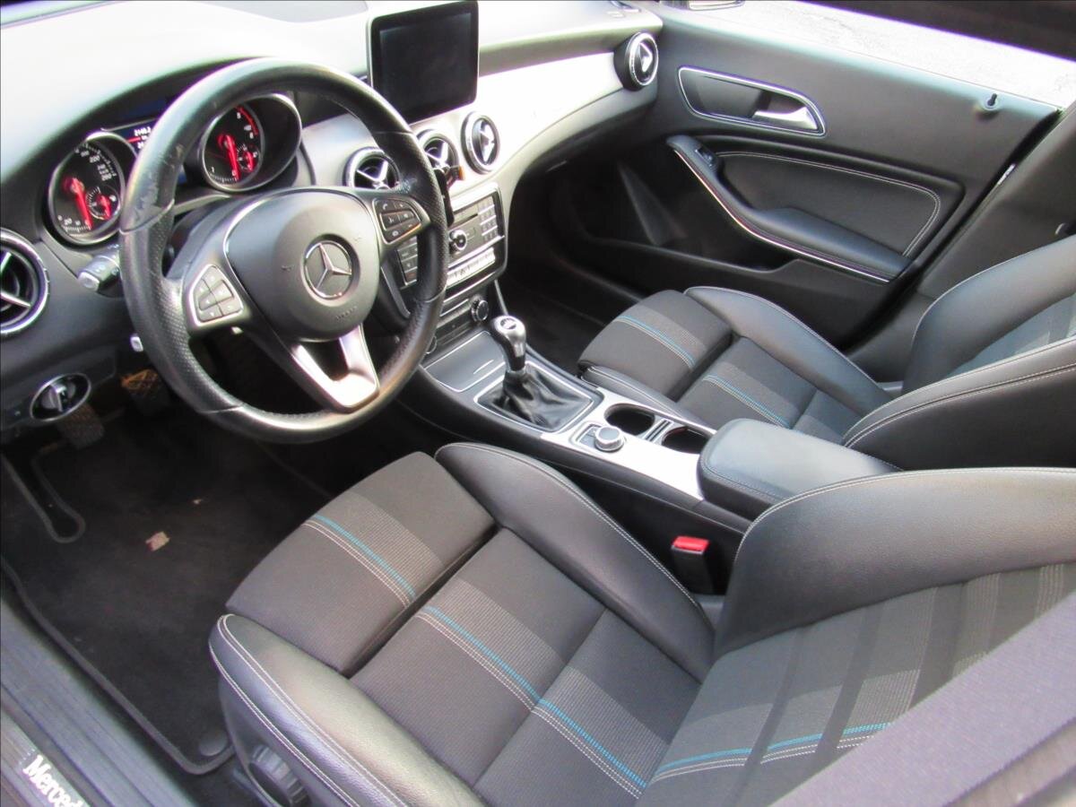 Mercedes-Benz CLA Kombi 2,1 l 100 kw