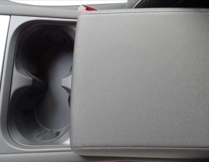 Land Rover Discovery Sport 18