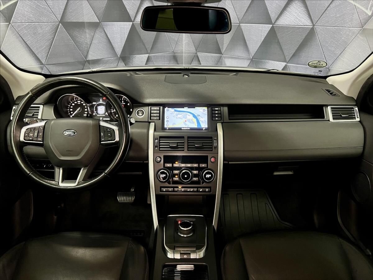 Land Rover Discovery SUV / Terénní 2,0 l 132 kw