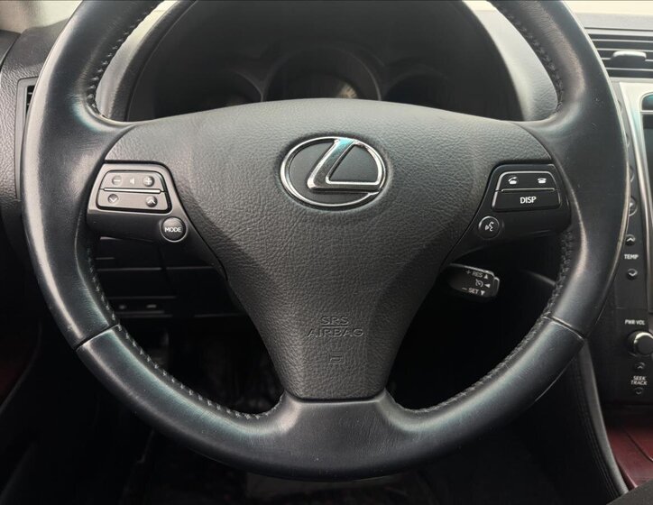 Lexus GS 300 Sedan / Limuzína 3,0 l 183 kw