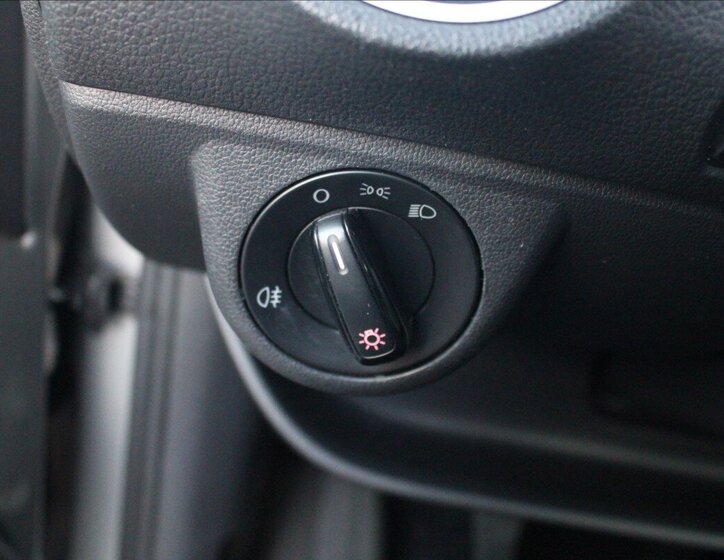 Volkswagen up! Hatchback 999,0 44 kw