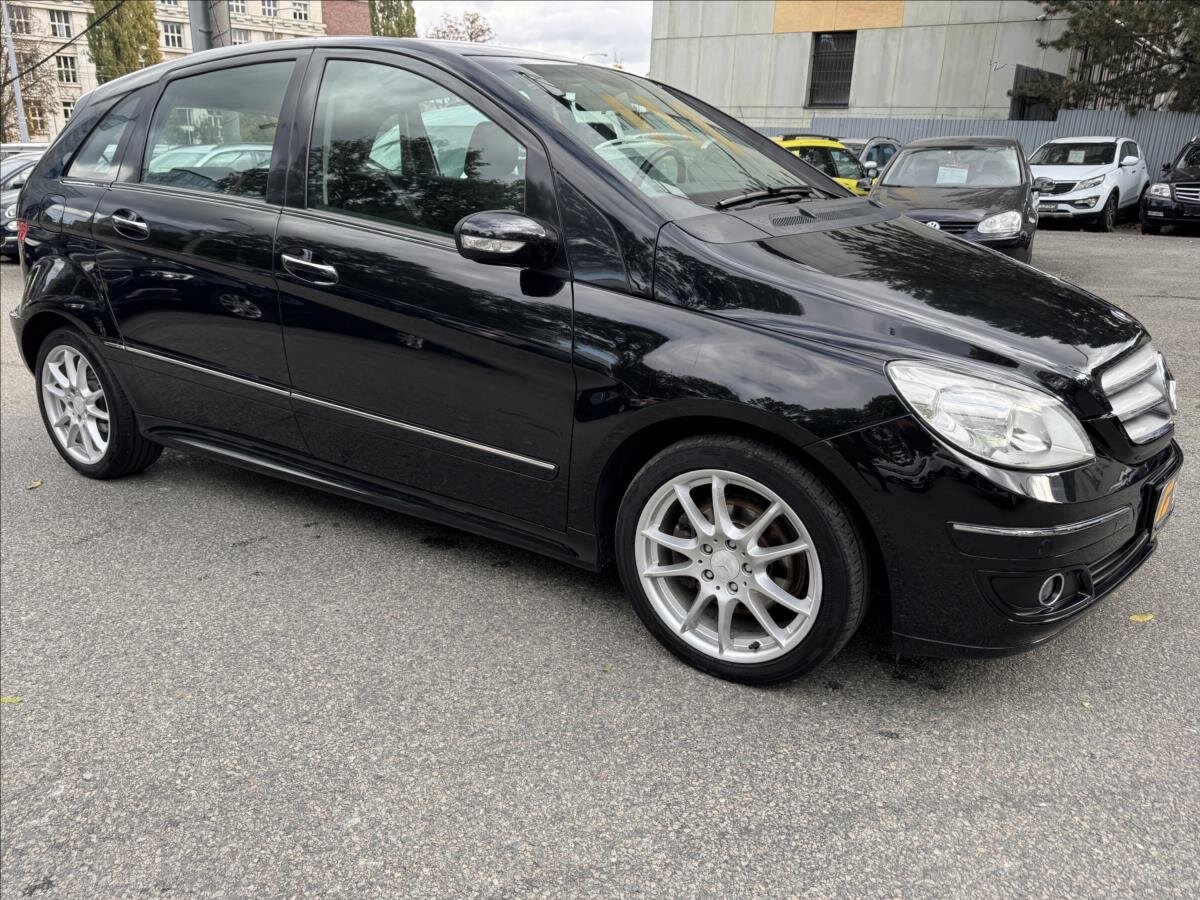 Mercedes-Benz Třídy B Hatchback 2,0 l 103 kw