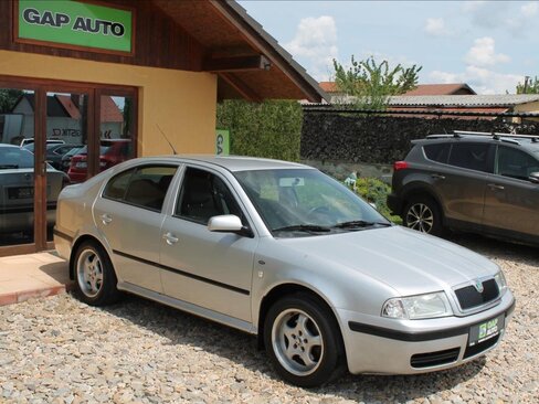 Škoda Octavia Liftback 1,9 l 81 kw
