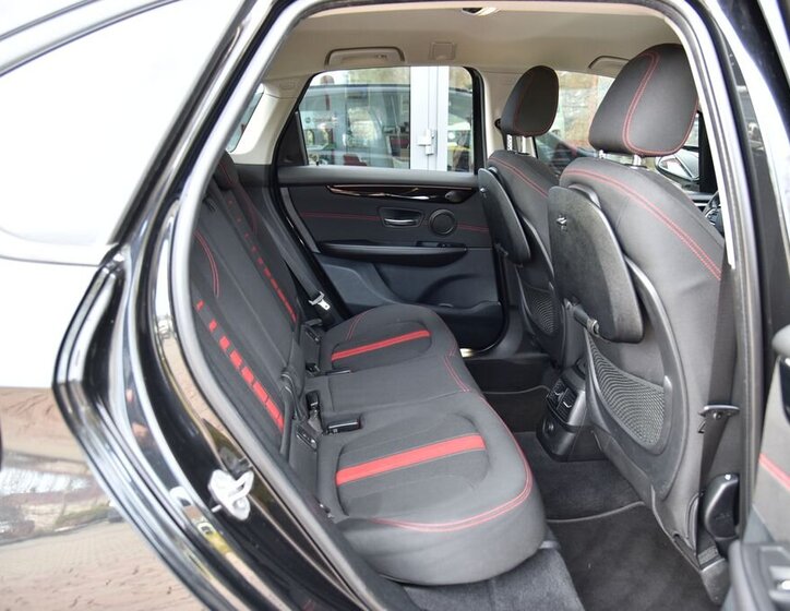 BMW Řada 2 MPV 1,5 l 100 kw