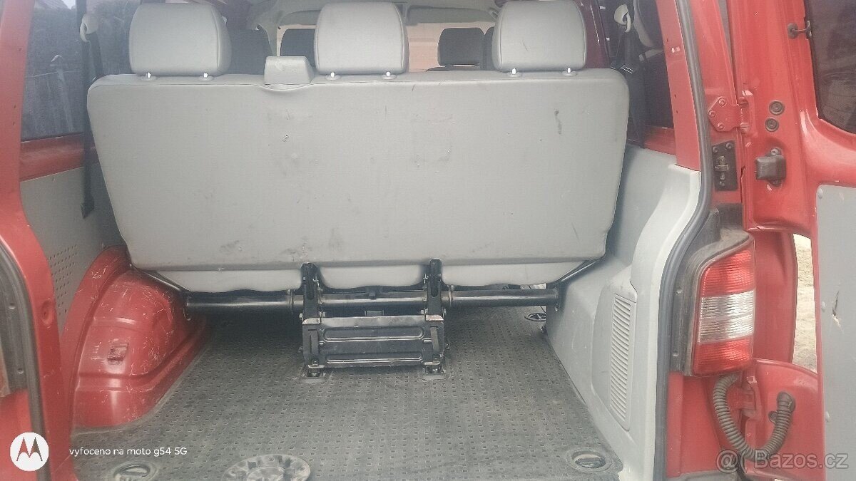 Volkswagen Transporter VAN-Minibus 0,0 75 kw