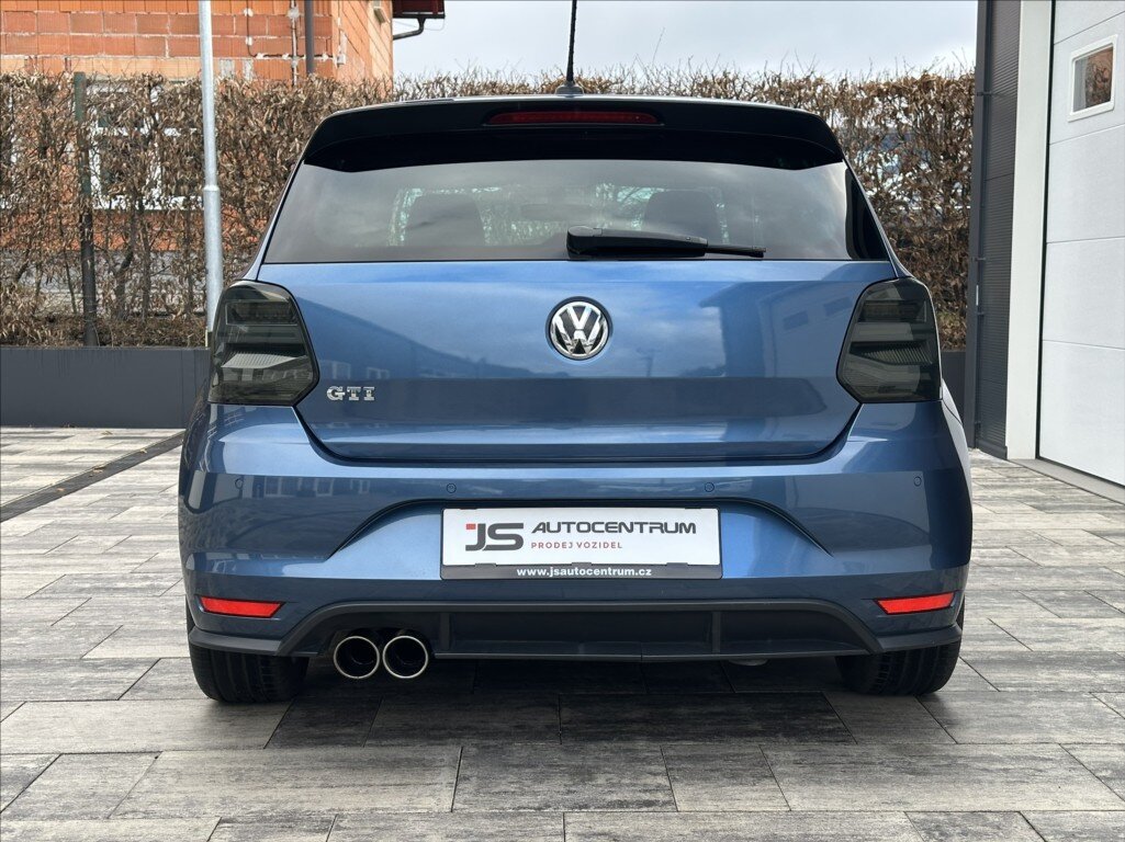 Volkswagen Polo Hatchback 1,8 l 141 kw