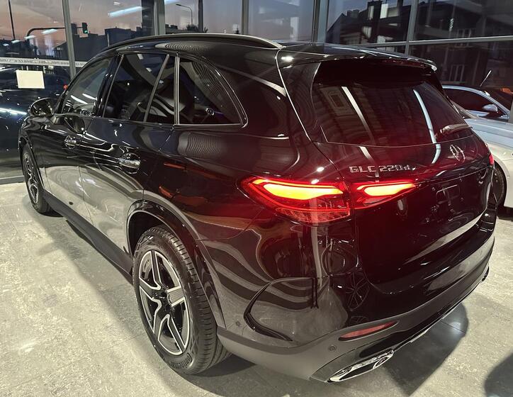 Mercedes-Benz GLC 3