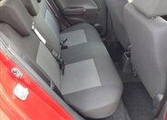 Suzuki Splash Hatchback 996,0 48 kw