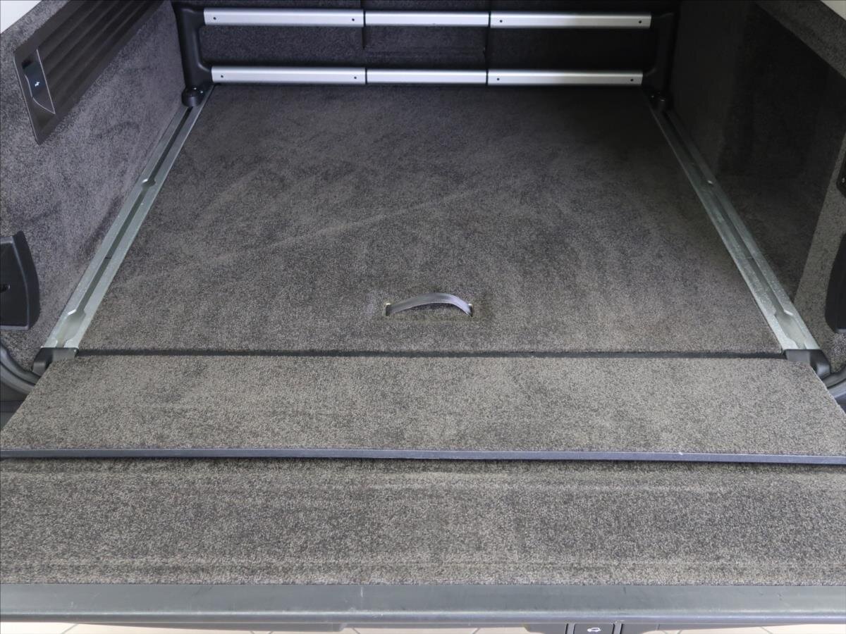 Land Rover Range Rover SUV / Terénní 4,4 l 250 kw