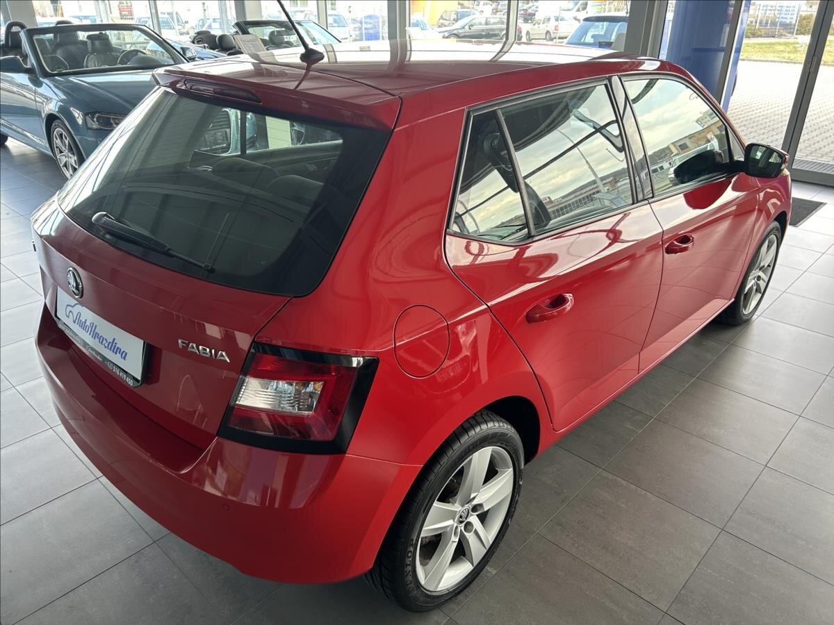 Škoda Fabia Hatchback 999,0 70 kw