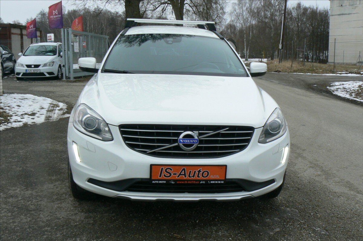 Volvo XC60 SUV 2,4 l 120 kw