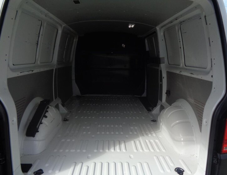 Volkswagen Transporter Ostatní 2,0 l 75 kw