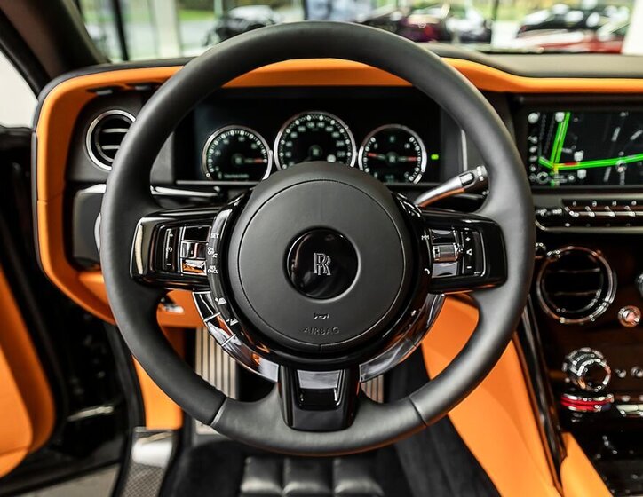 Rolls-Royce Cullinan SUV 6,7 l 441 kw