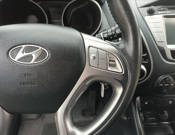 Hyundai ix35 SUV / Terénní 2,0 l 100 kw