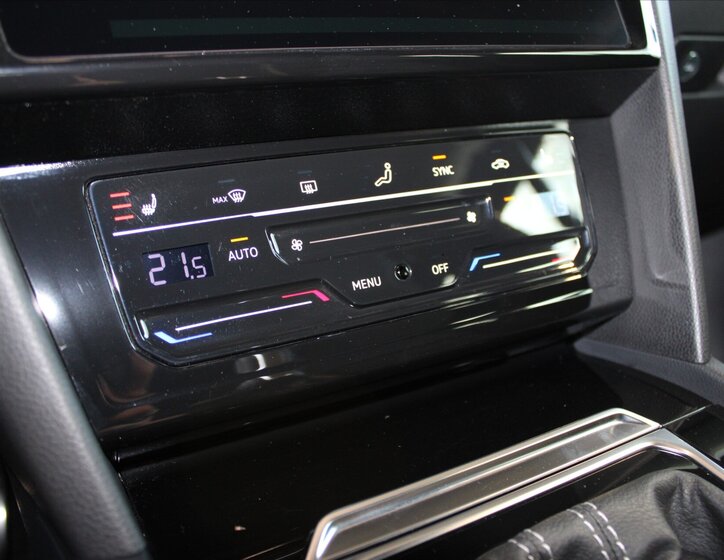 Volkswagen Arteon Kombi 2,0 l 147 kw