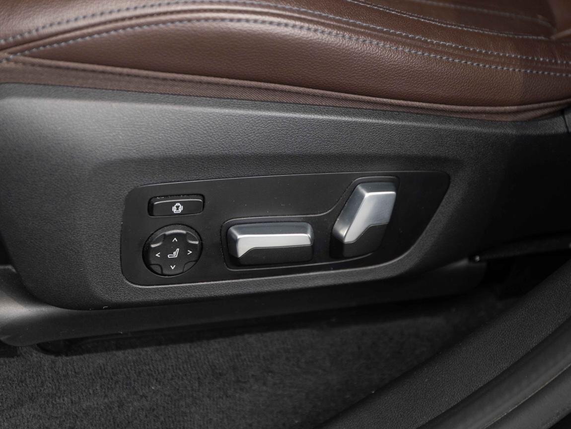 BMW X3 SUV 3,0 l 240 kw