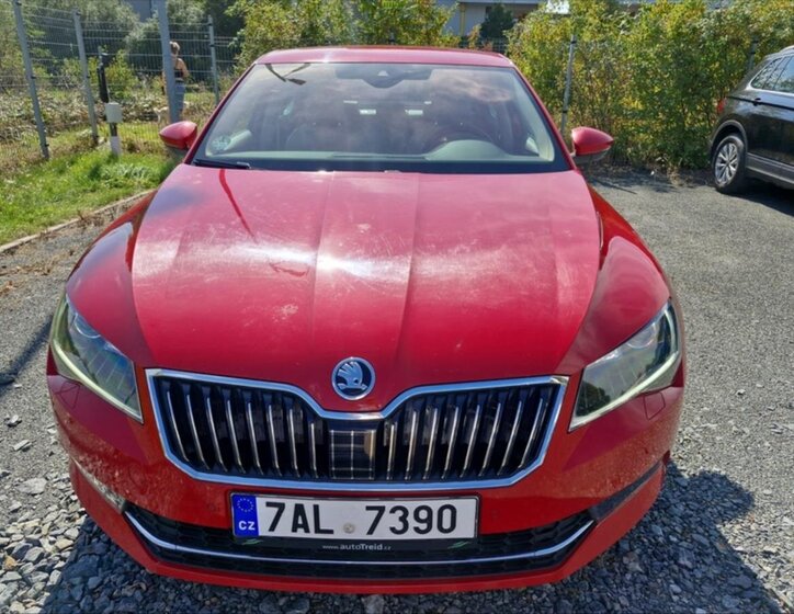 Škoda Superb Liftback 2,0 l 110 kw