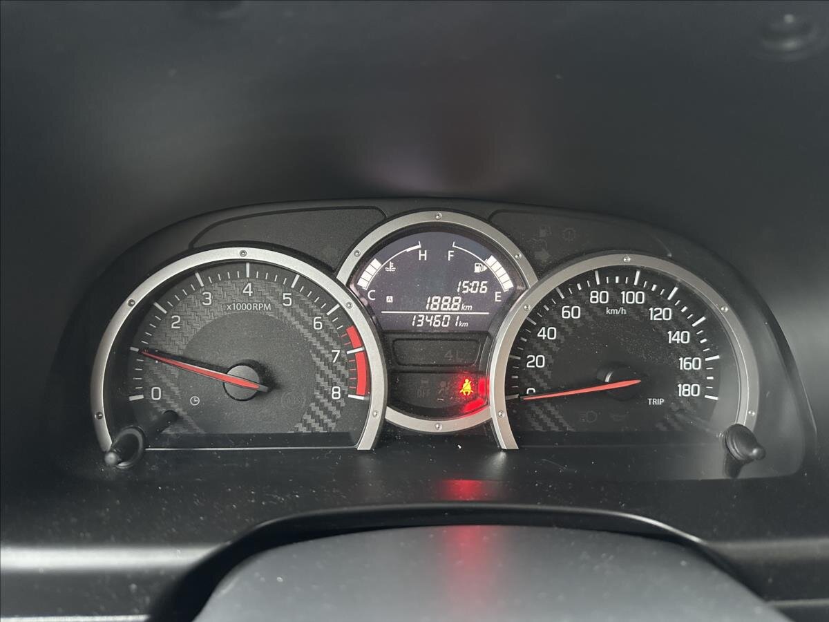 Suzuki Jimny SUV 1,3 l 63 kw