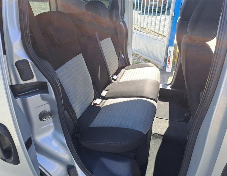 Fiat Qubo MPV 1,4 l 54 kw