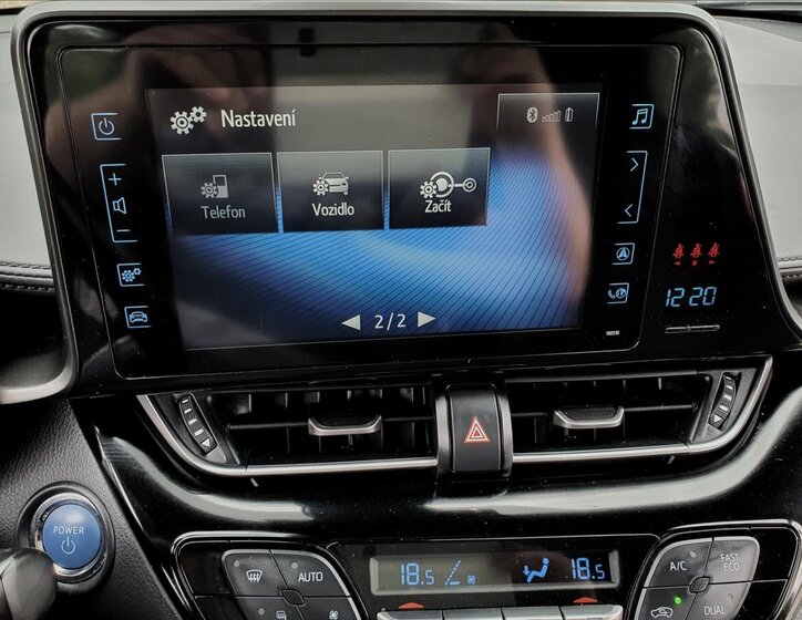 Toyota C-HR Hatchback 1,8 l 72 kw